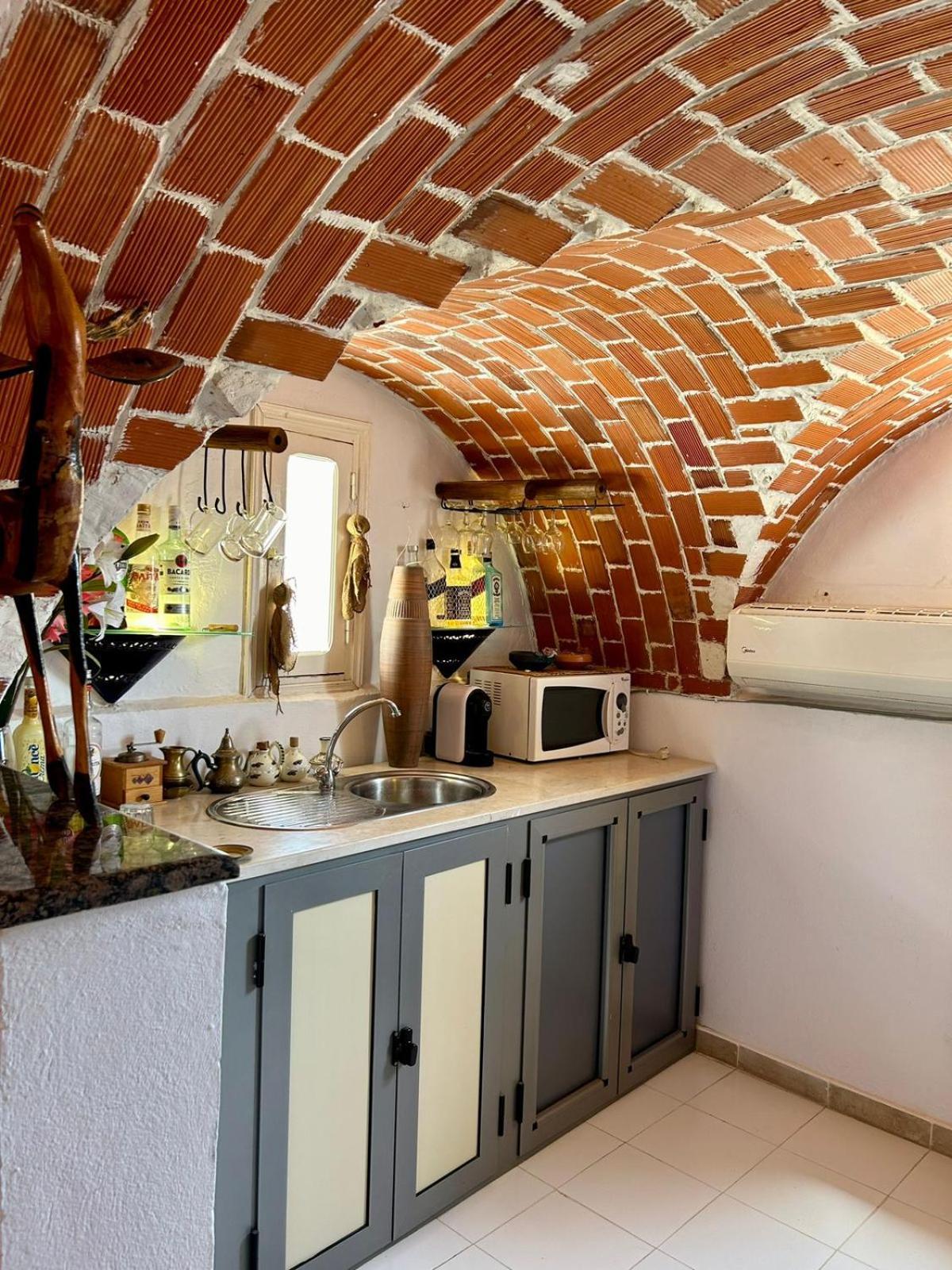 L'Artisan Otel Harqalah Dış mekan fotoğraf